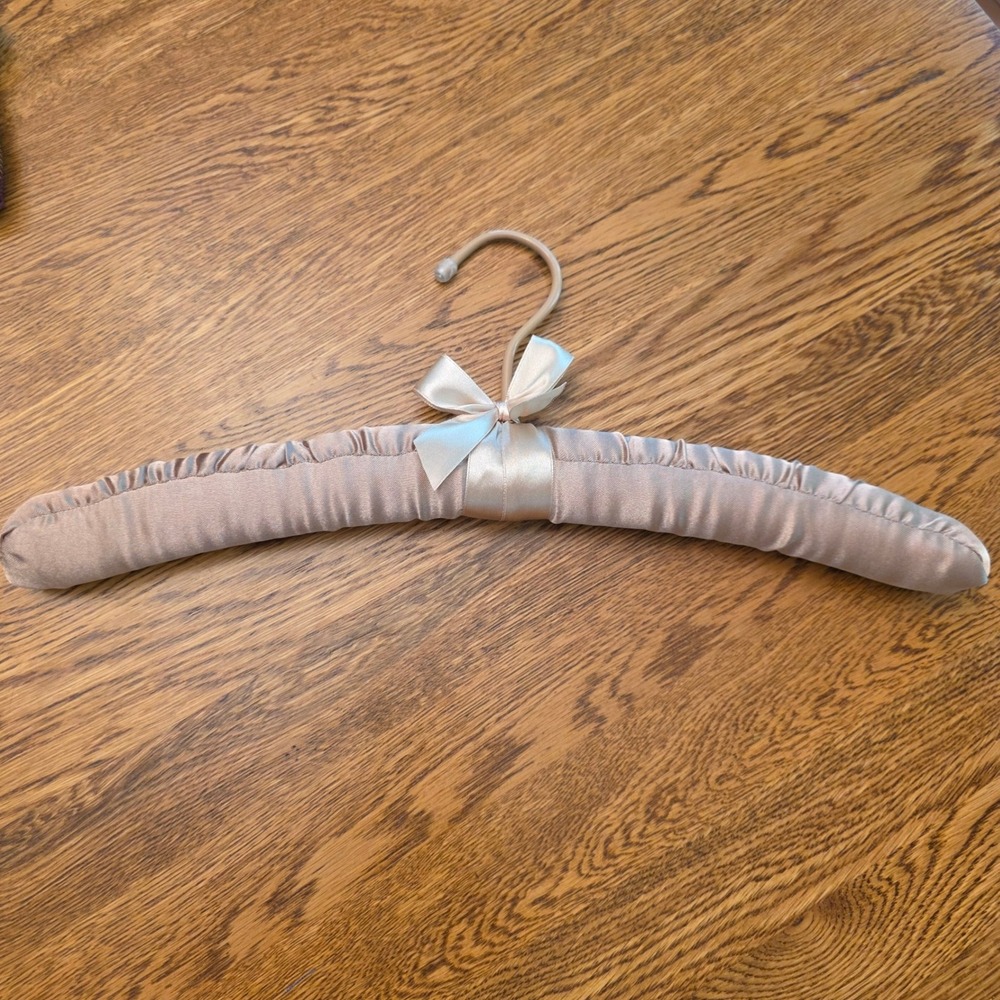 Champagne Taupe Satin Padded Hanger with Bow Detail for Delicates 15.5 Inch VTG